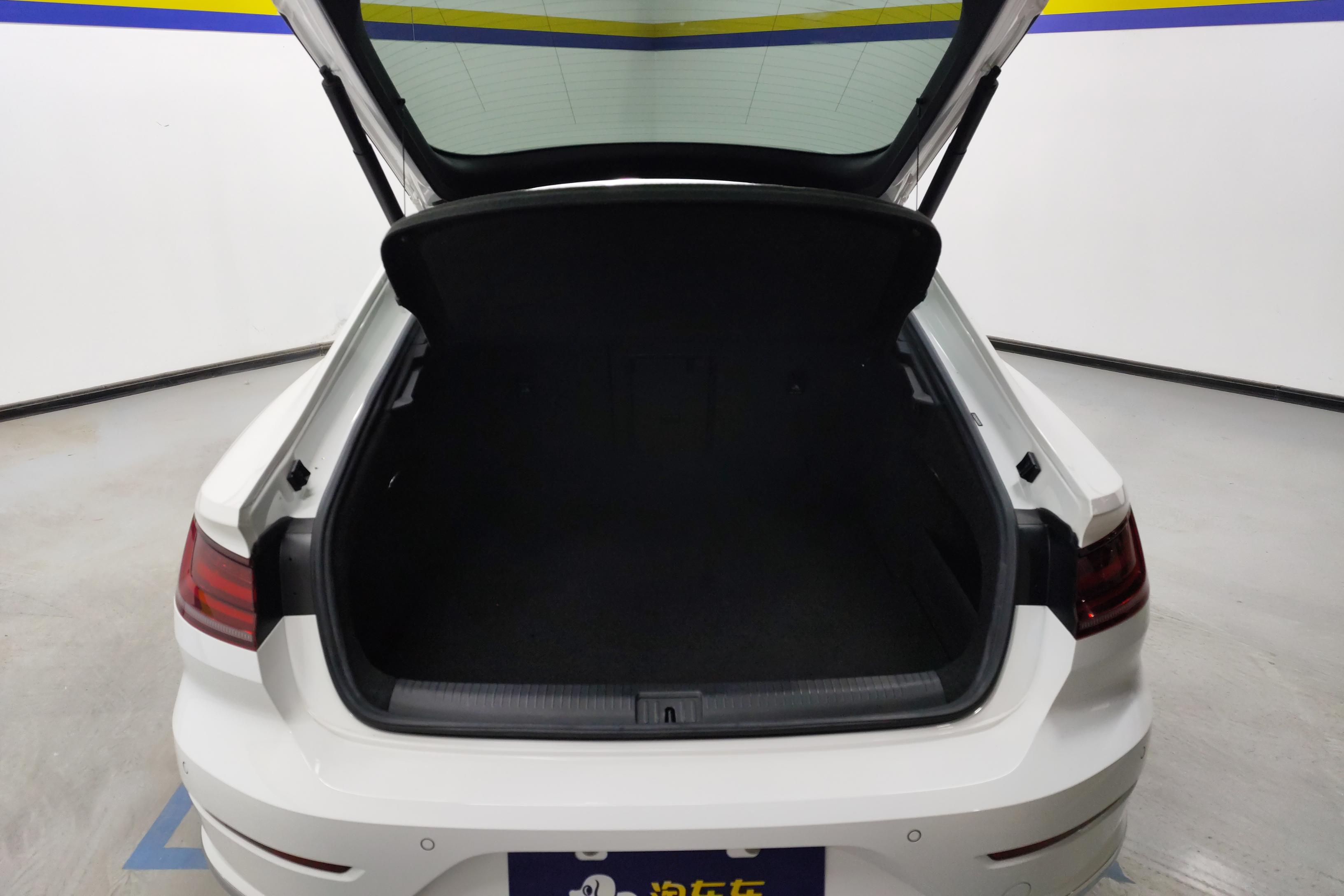 大众CC 2019款 2.0T 自动 魅颜版 (国Ⅴ) 