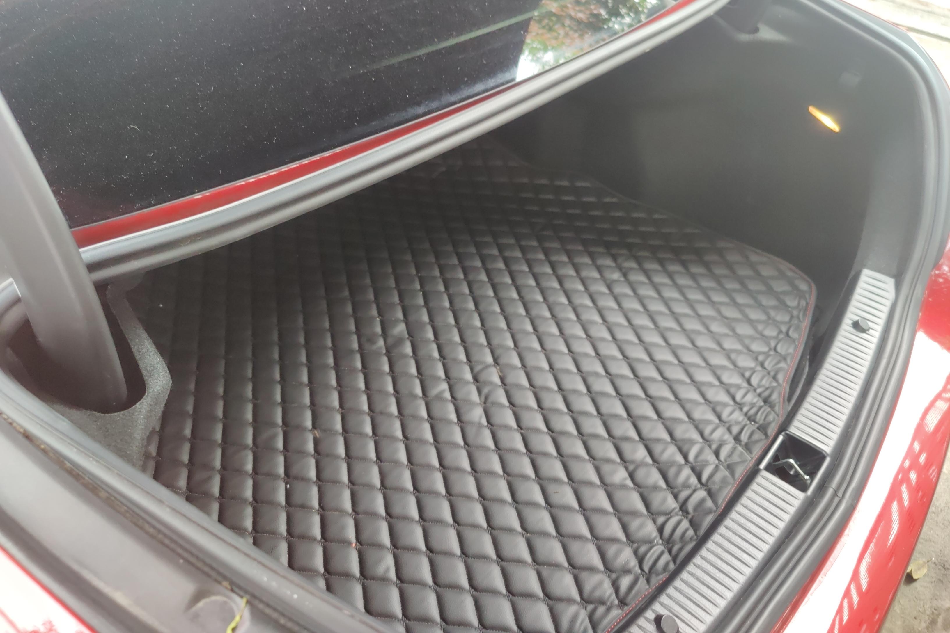 奔驰C级 C200L 2021款 1.5T 自动 时尚型运动版 (国Ⅵ) 