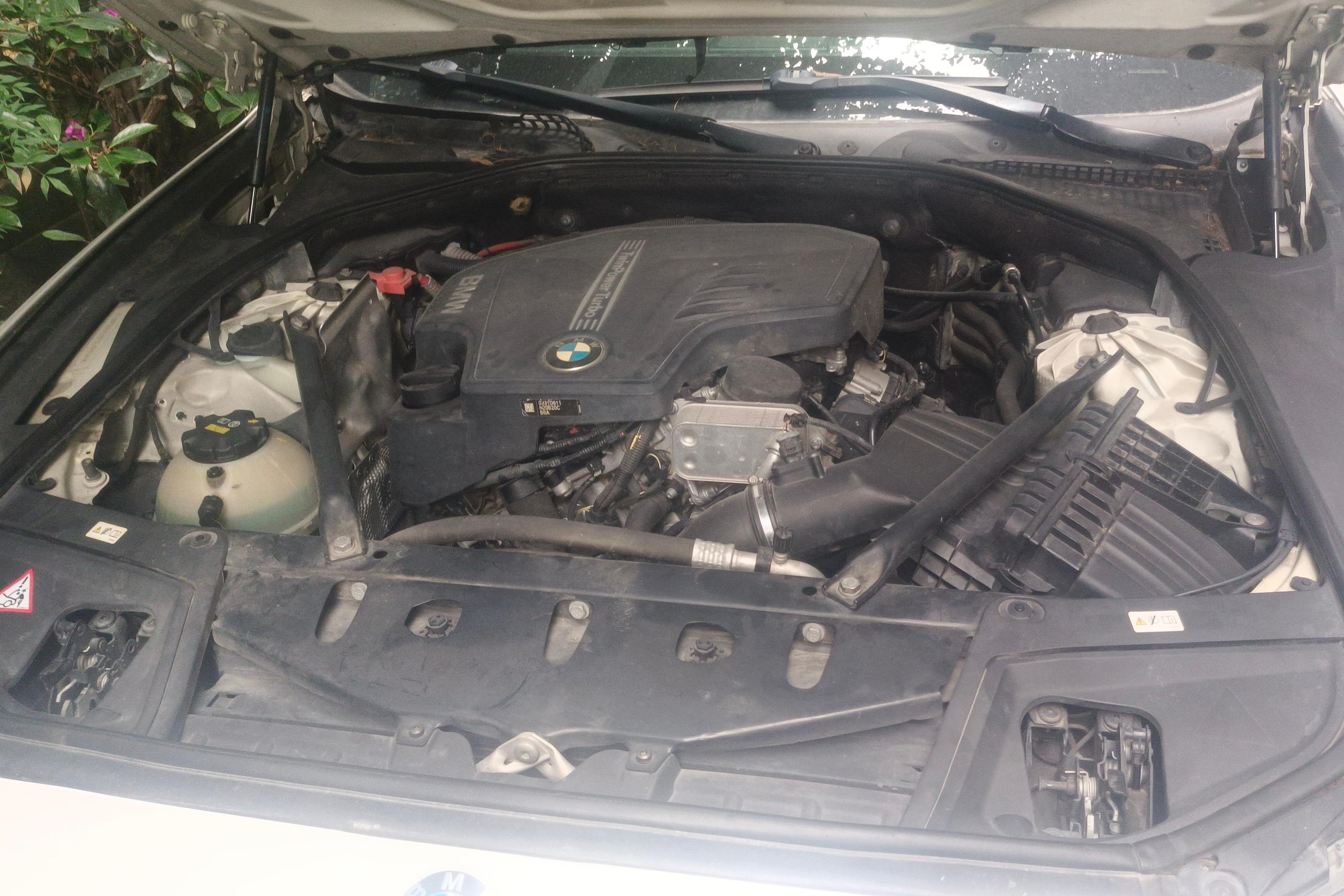 宝马5系 525Li 2014款 2.0T 自动 汽油 领先型 (国Ⅳ) 