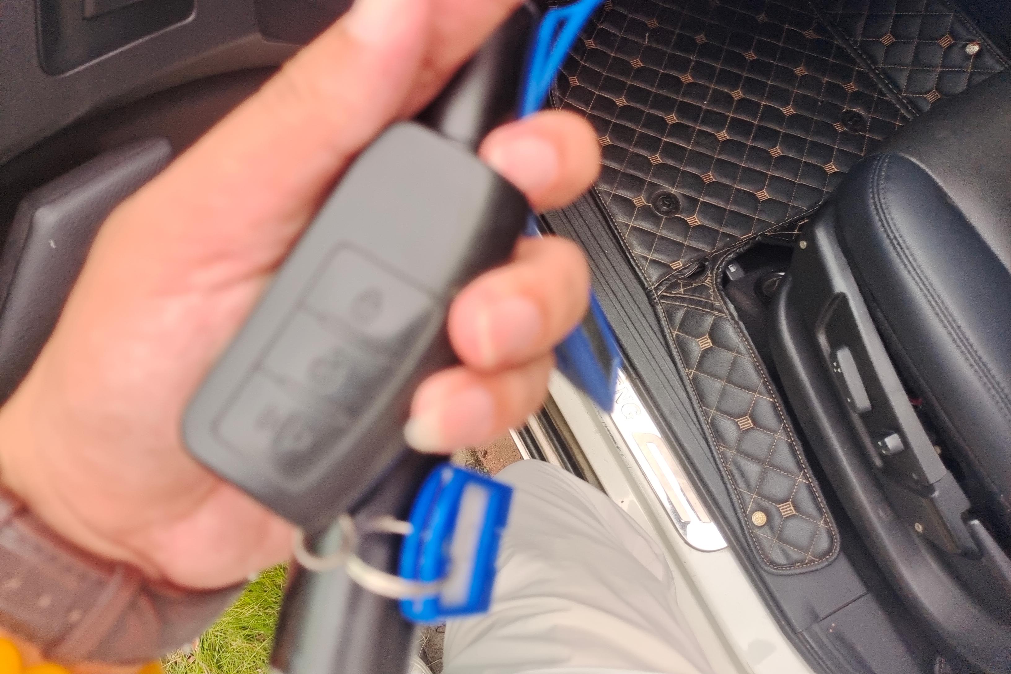 江铃驭胜 S350 2017款 2.0T 自动 后驱 豪华天窗版 (国Ⅴ) 