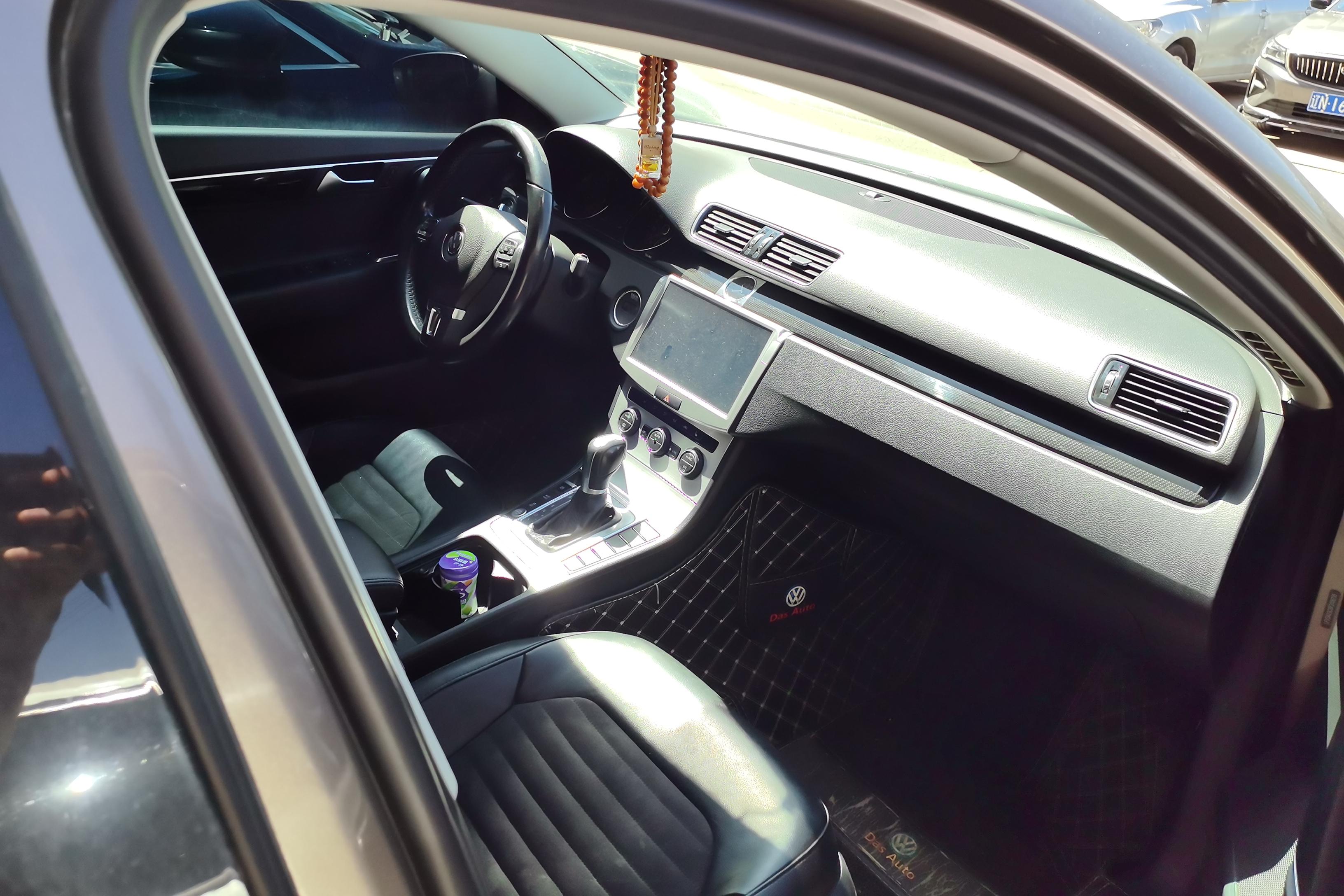 大众迈腾 2015款 2.0T 自动 汽油 豪华型 (国Ⅴ) 