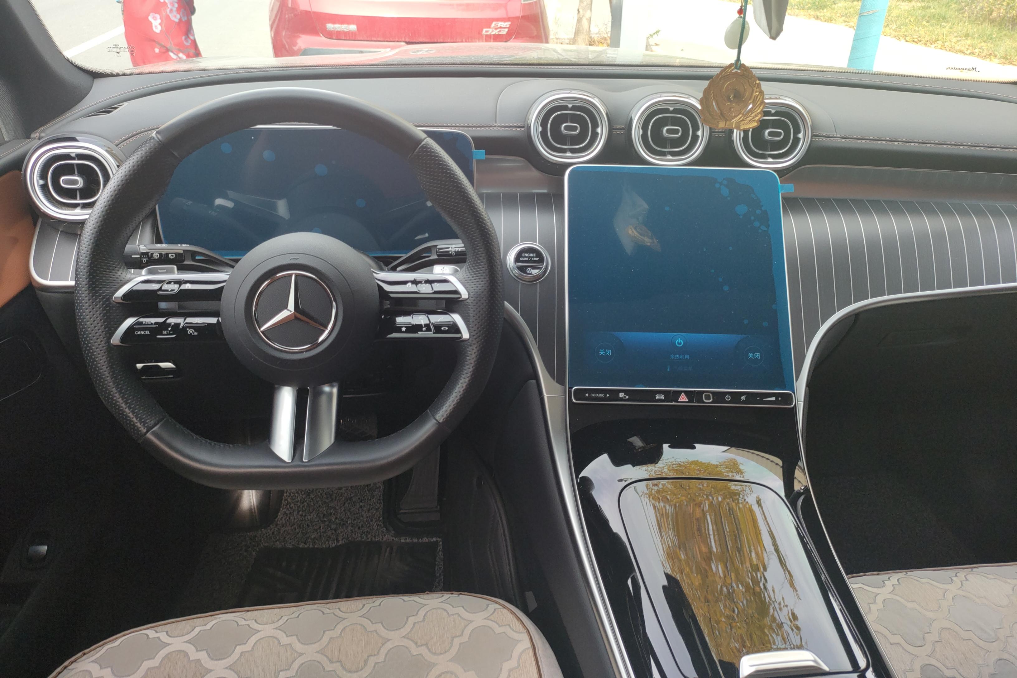 奔驰GLC GLC260L 2024款 2.0T 自动 豪华型 (国Ⅵ) 