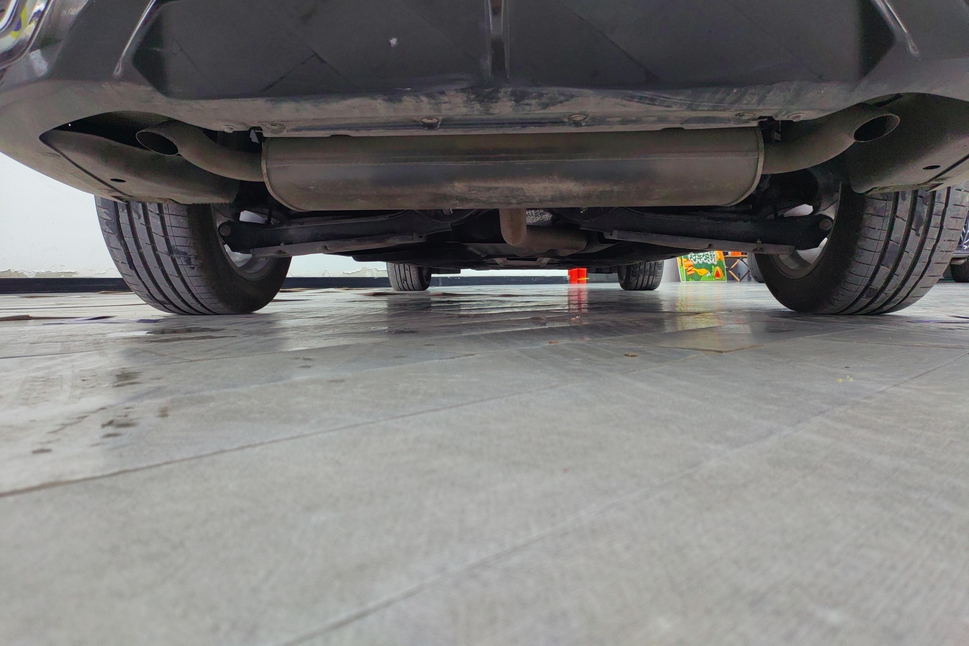 福特蒙迪欧 2022款 2.0T 自动 EcoBoost245改款豪华型 (国Ⅵ) 