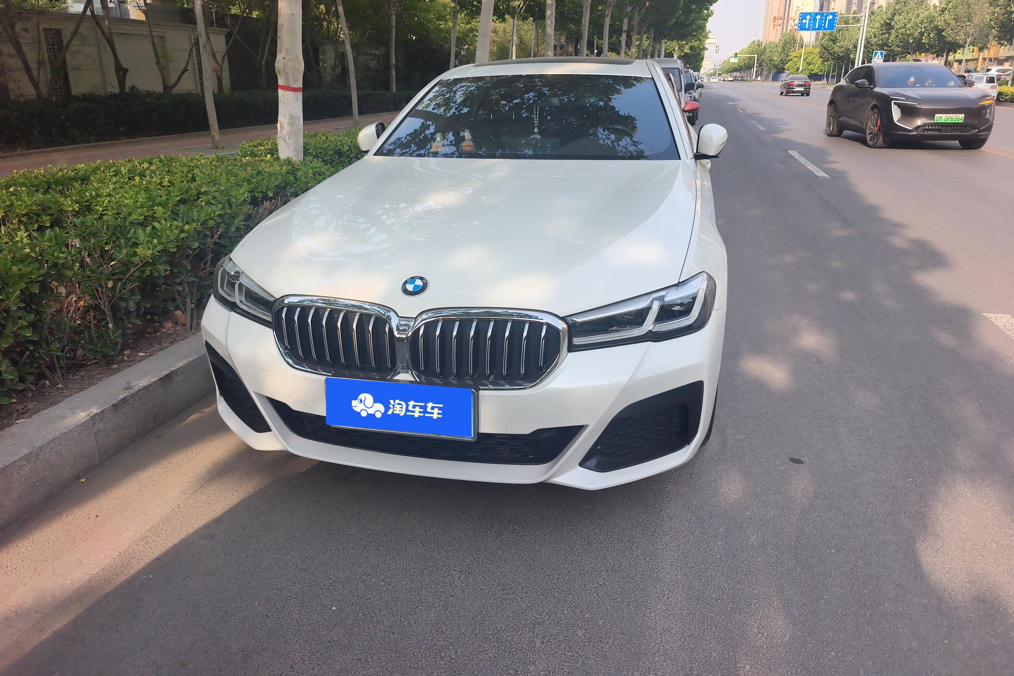 【昆明二手宝马5系】宝马5系 530Li 2022款 2.0T 自动 汽油 领先型M运动套装