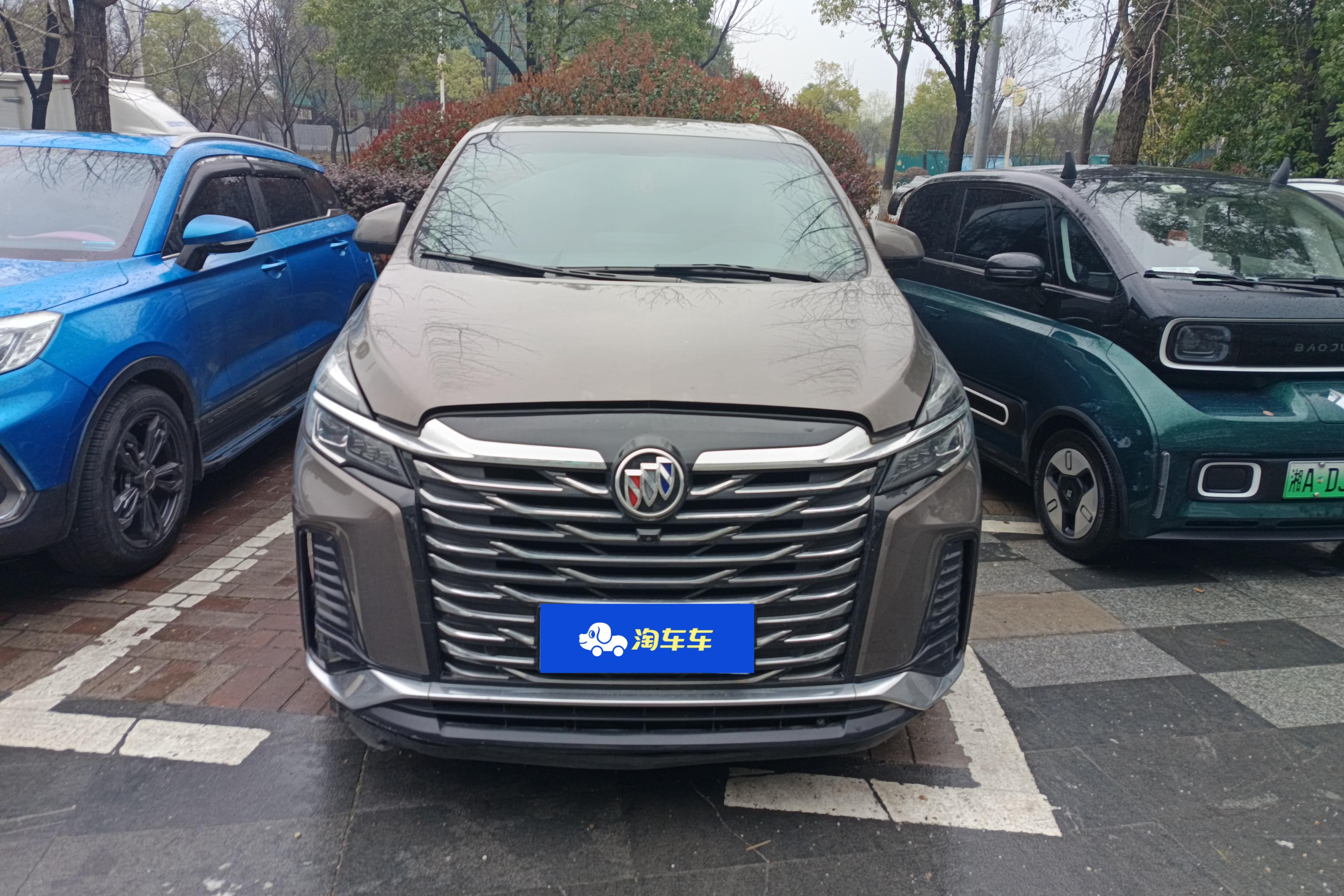 别克GL8 2022款 2.0T 自动 7座 652T豪华型 (国Ⅵ) 
