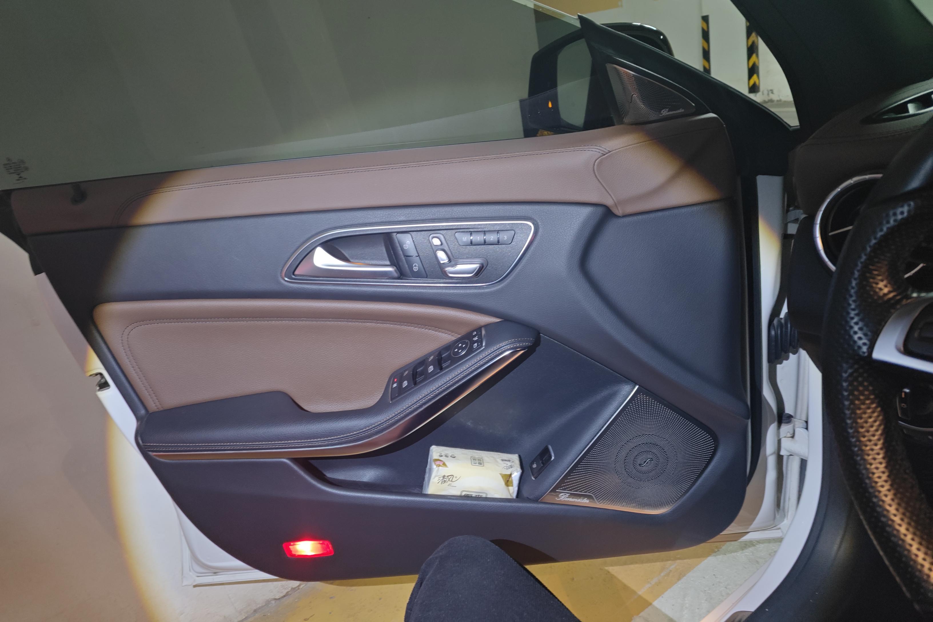 奔驰CLA级 CLA260 [进口] 2017款 2.0T 自动 汽油 