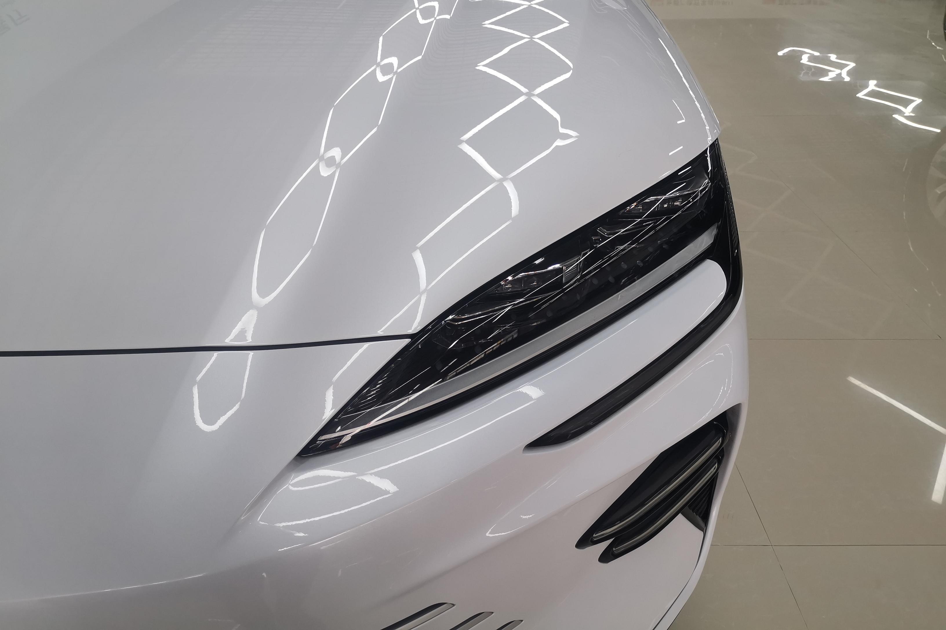 比亚迪宋PLUS PHEV 荣耀版 2024款 1.5L 自动 旗舰PLUS (国Ⅵ) 