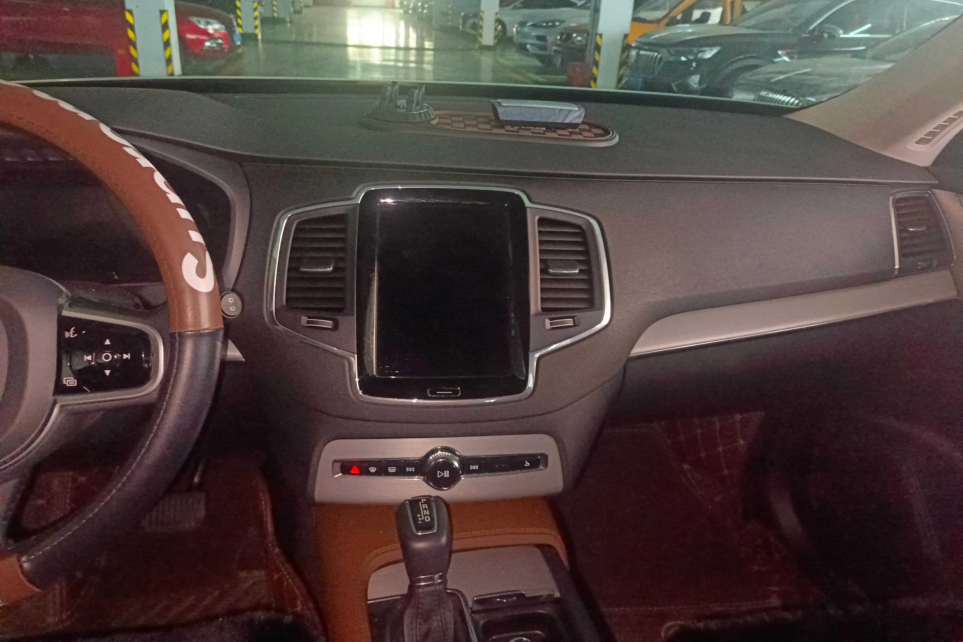 沃尔沃XC90 T5 [进口] 2020款 2.0T 自动 四驱 汽油 智行豪华版 