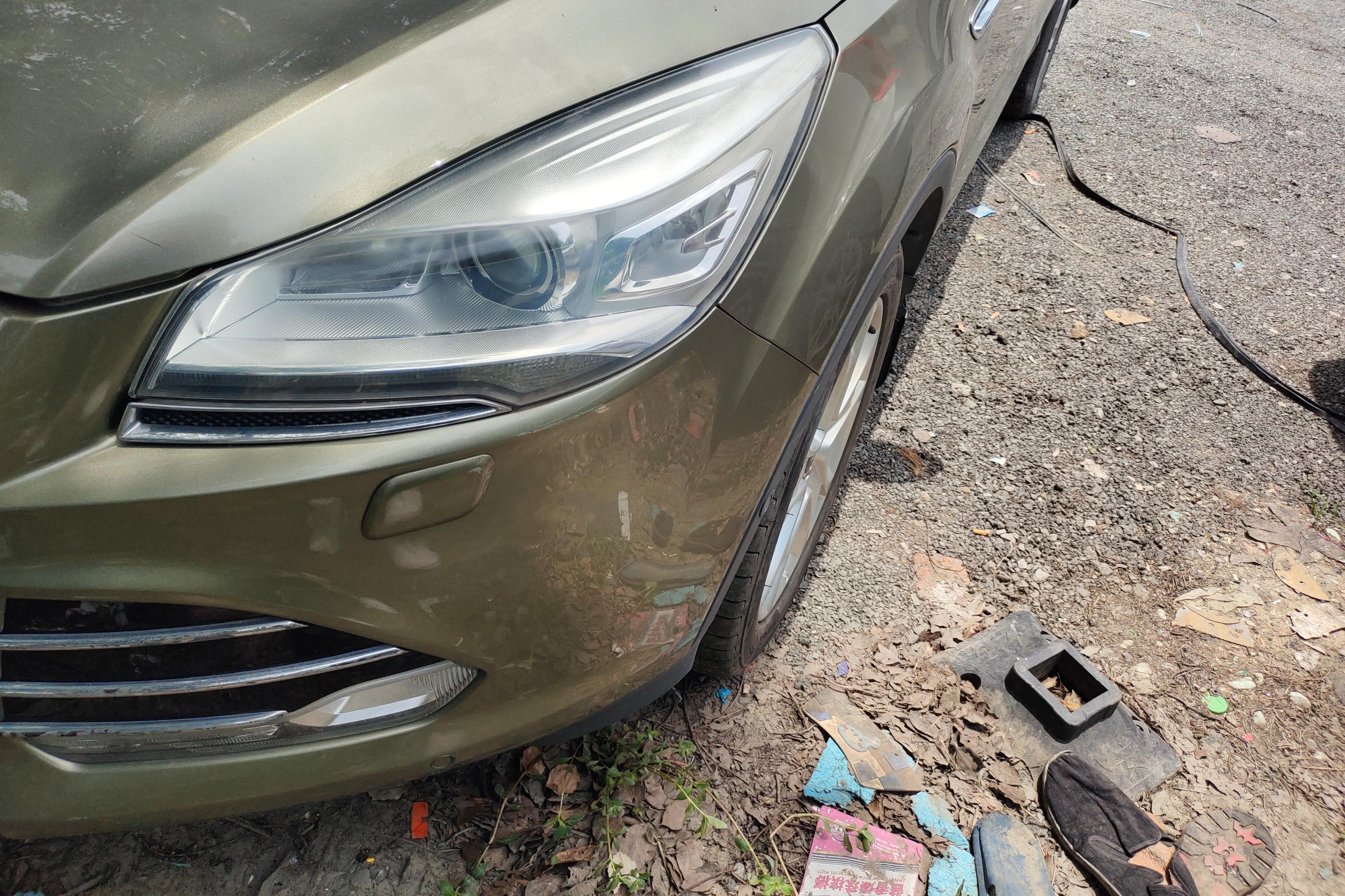 福特翼虎 2013款 2.0T 自动 四驱 运动型 (国Ⅳ) 
