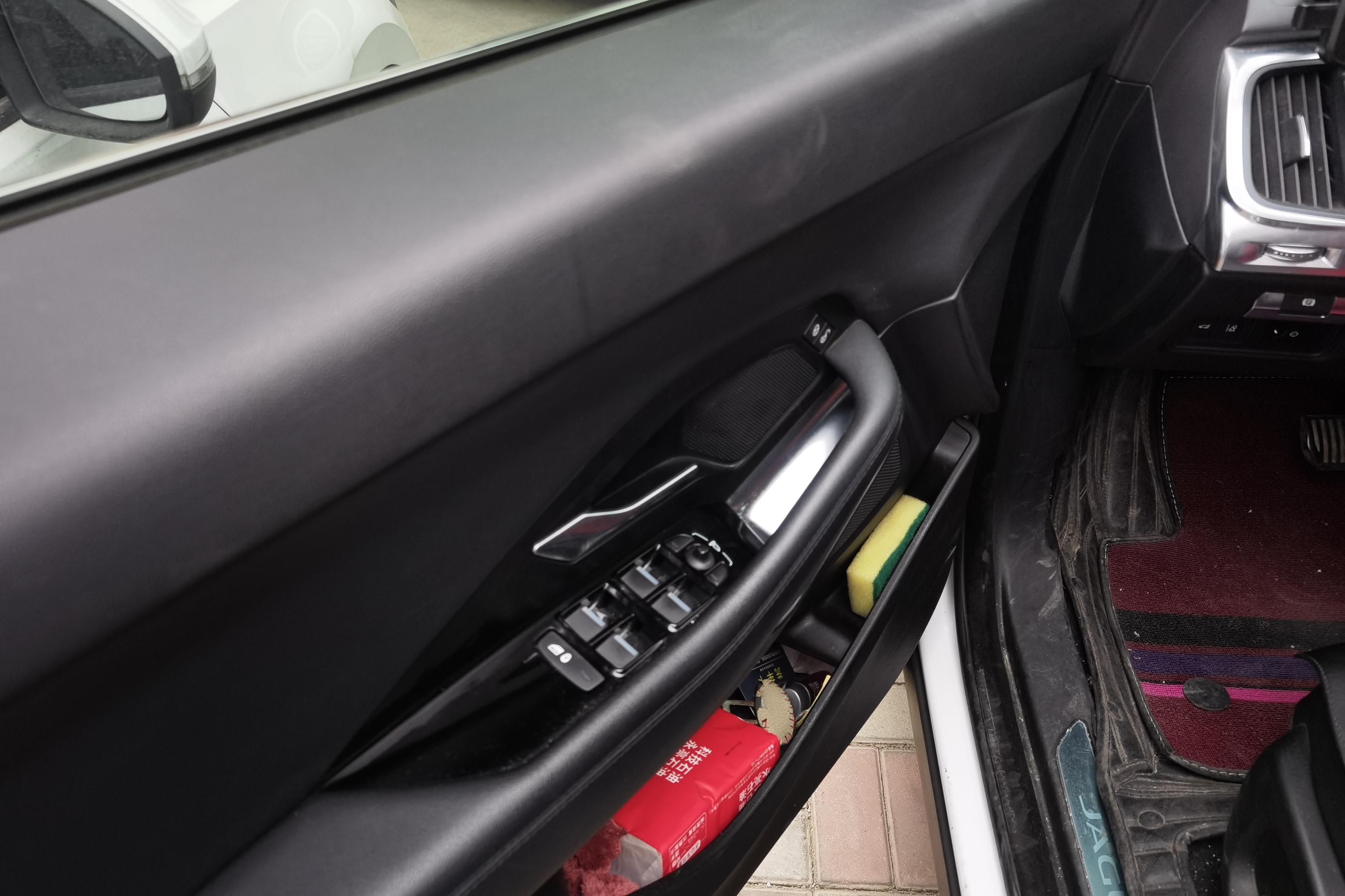 捷豹E-PACE 2018款 2.0T 自动 P200S (国Ⅴ) 