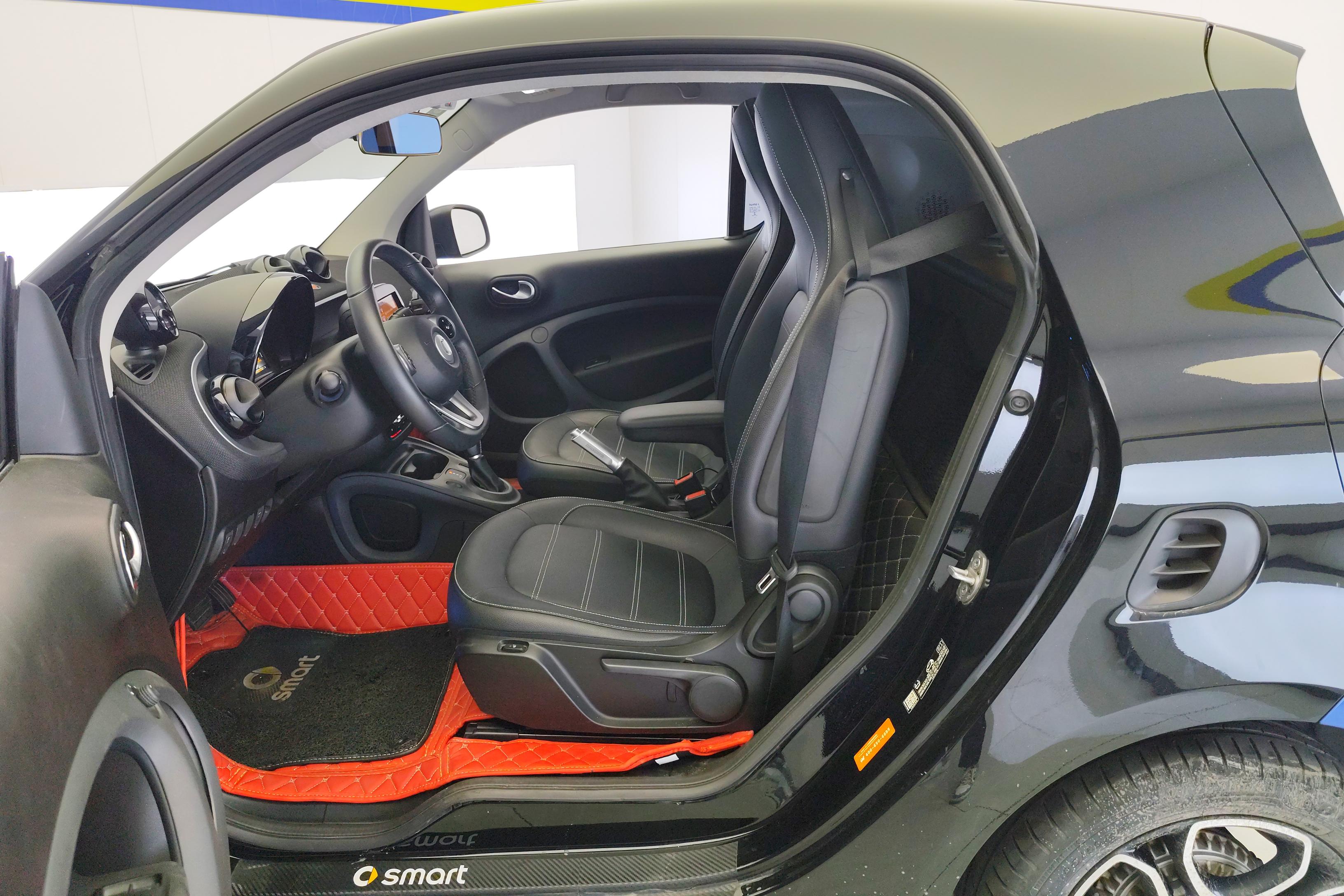 SmartForTwo [进口] 2018款 0.9T 自动 汽油 先锋版 