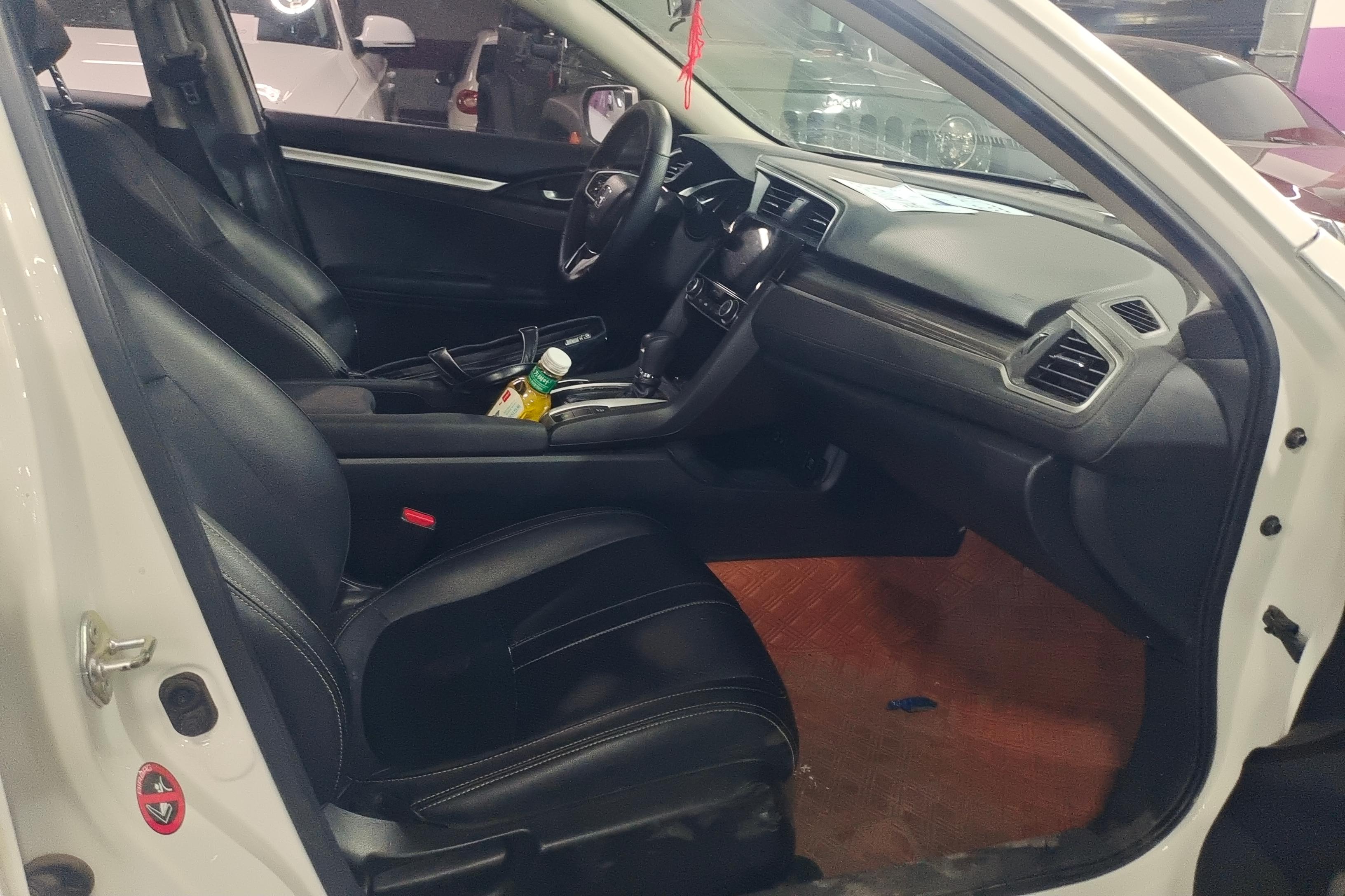 本田思域 2019款 1.5T 自动 燃动版220TURBO (国Ⅴ) 