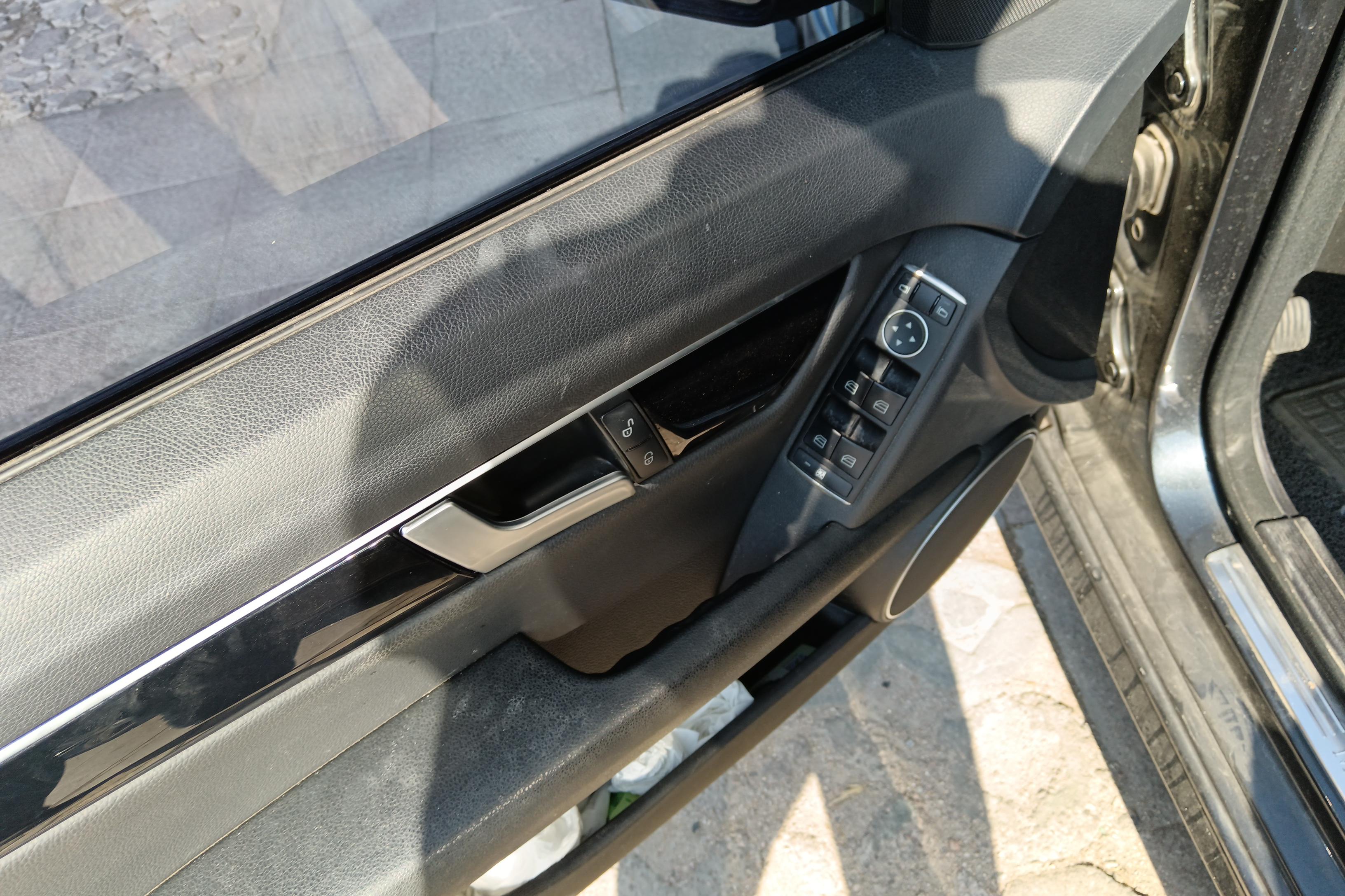 奔驰C级 C180 2013款 1.8T 自动 经典型Grand Edition (国Ⅳ) 