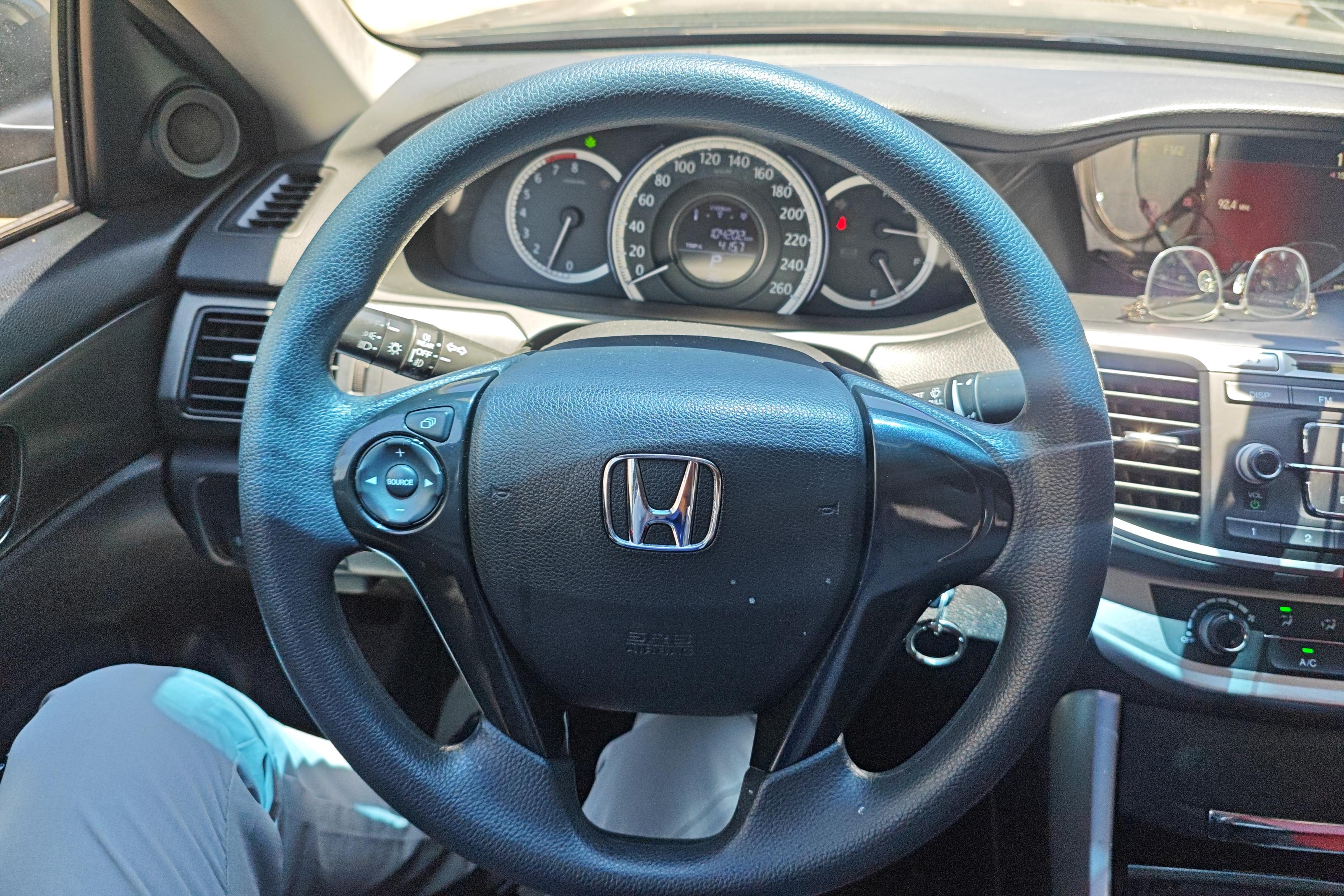 本田雅阁 2014款 2.0L 自动 舒适版LX (国Ⅳ) 