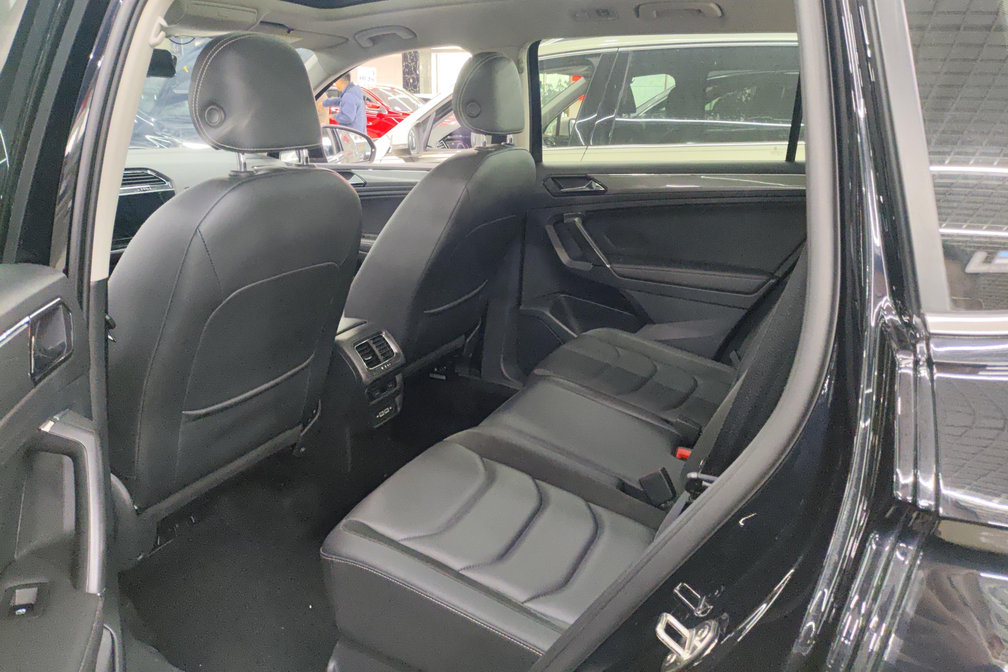 大众途观L R-Line 2021款 2.0T 自动 330TSI越享版 (国Ⅵ) 