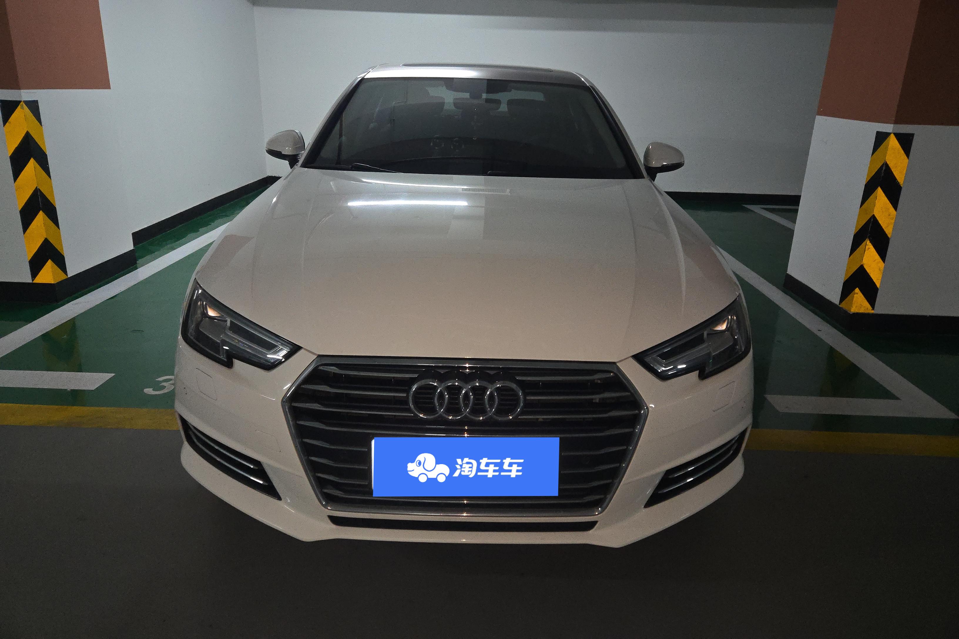 奥迪A4L 40TFSI 2017款 2.0T 自动 前驱 plus时尚型 (国Ⅴ) 