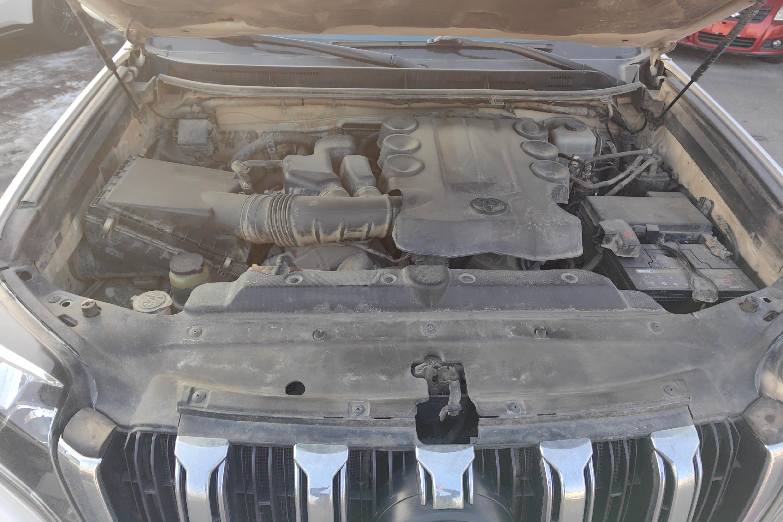 丰田普拉多 2014款 4.0L 自动 四驱 TX-L (国Ⅳ) 