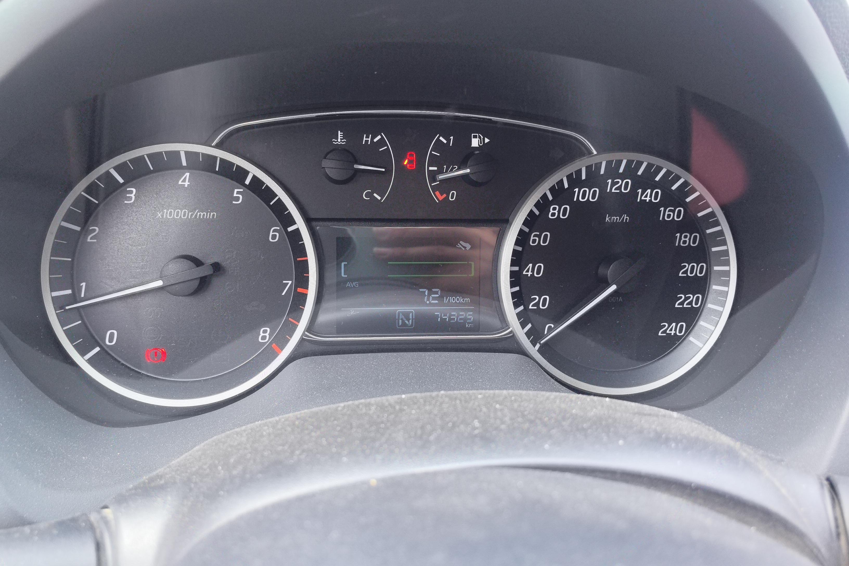 日产轩逸 2019款 1.6L 自动 前驱 XV智联尊享版 (国Ⅴ) 