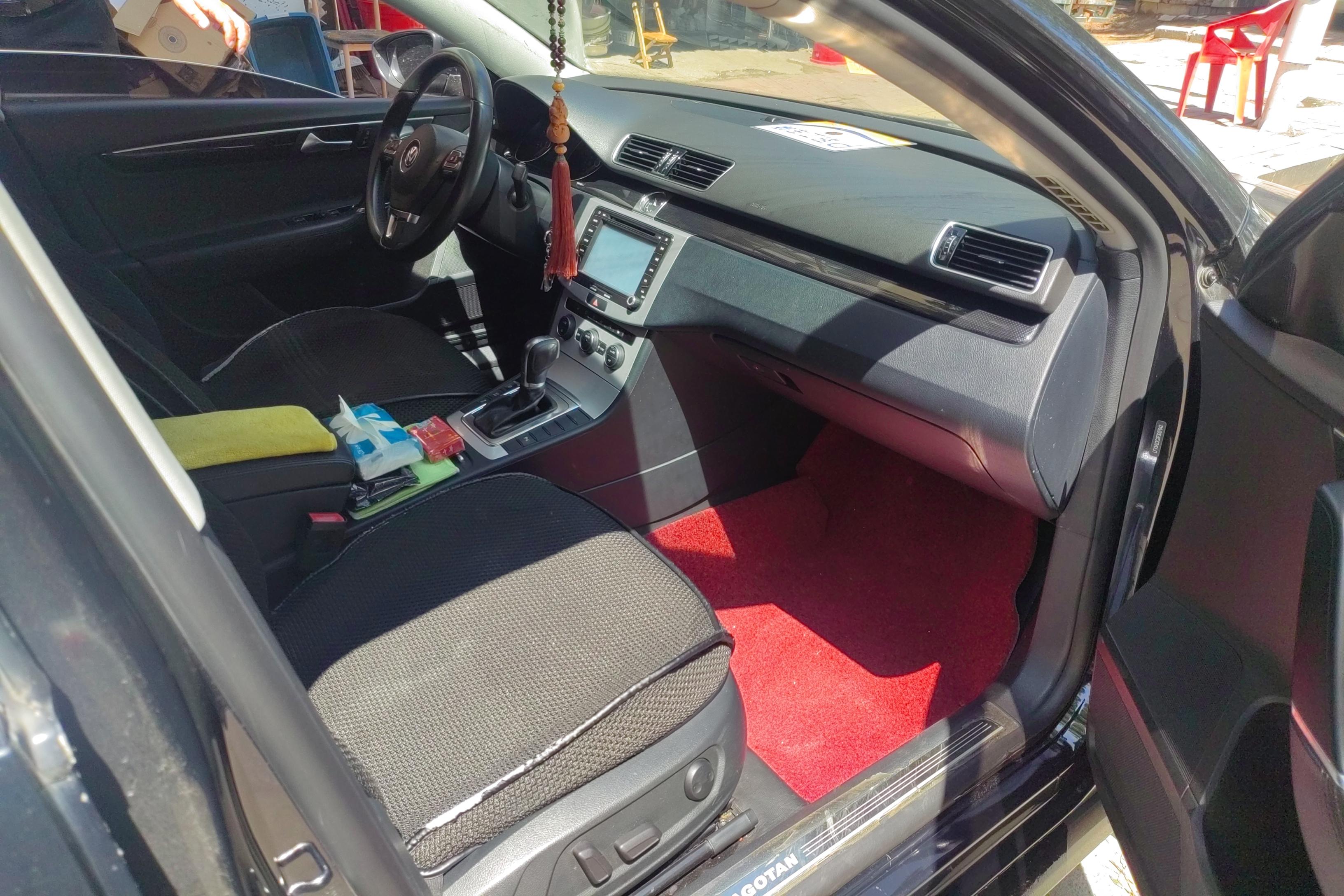 大众迈腾 2015款 2.0T 自动 汽油 豪华型 (国Ⅴ) 