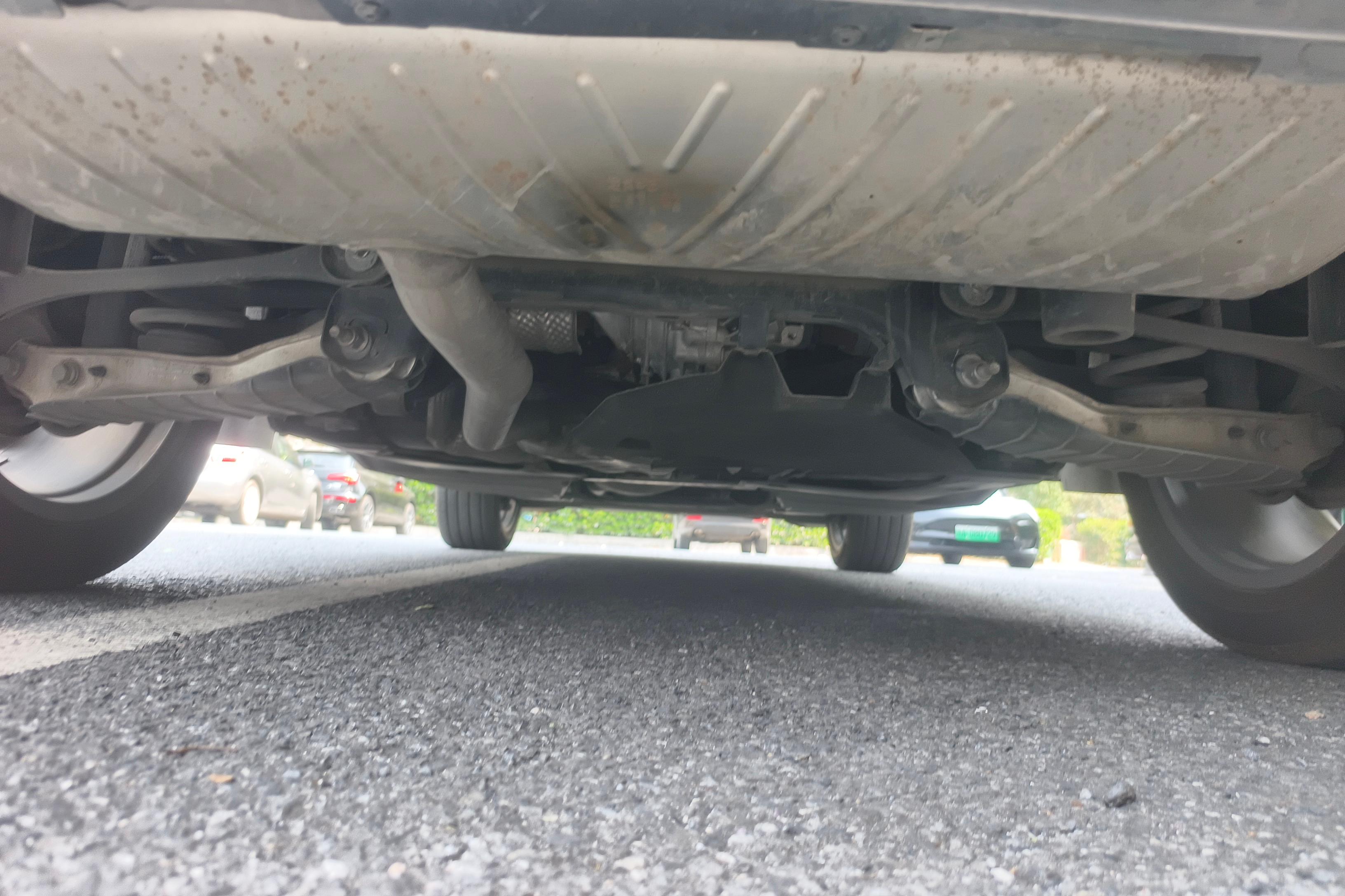 奥迪Q5L 40TFSI 2022款 2.0T 自动 改款豪华动感型 (国Ⅵ) 