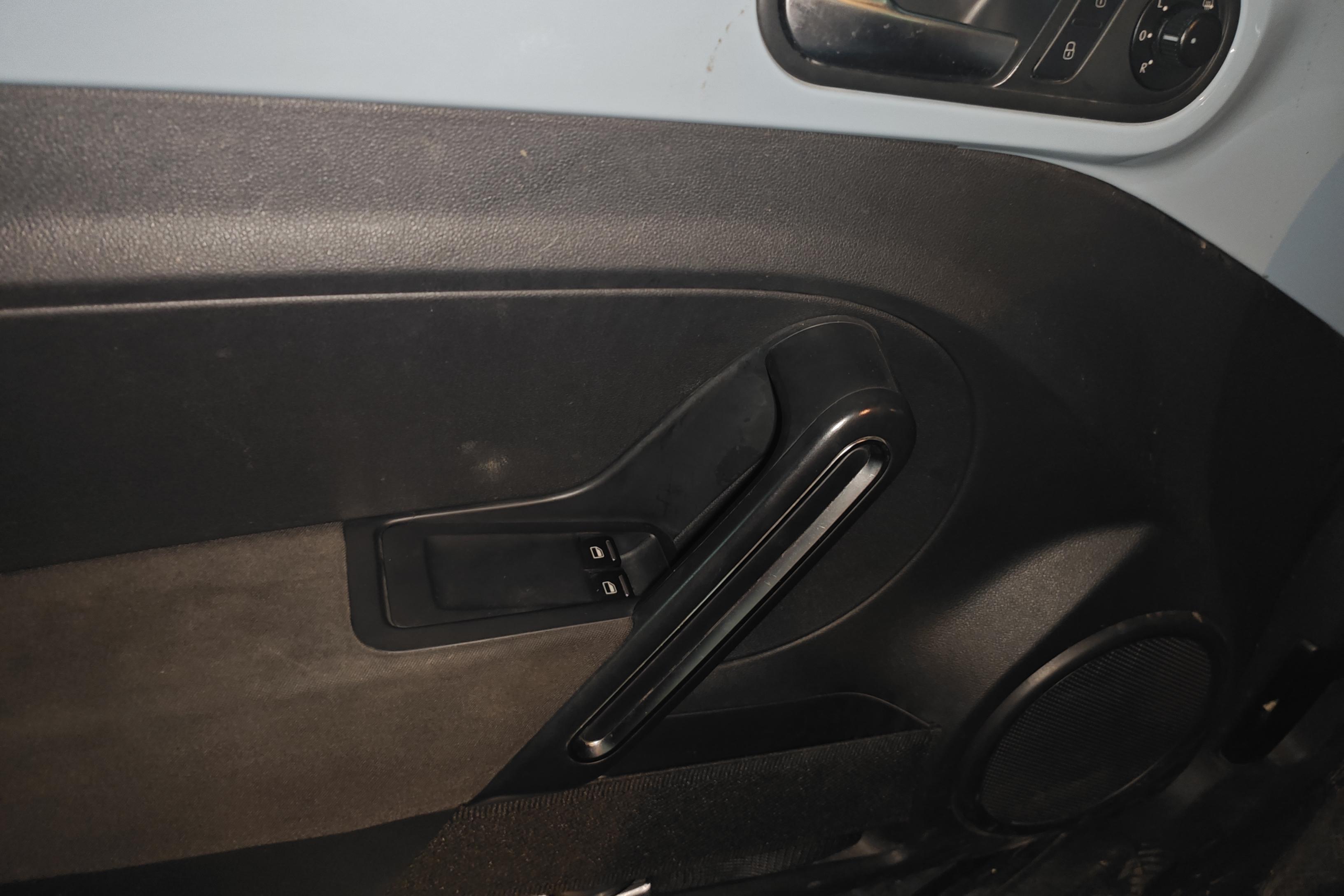 大众甲壳虫掀背 [进口] 2014款 1.2T 自动 汽油 时尚型 