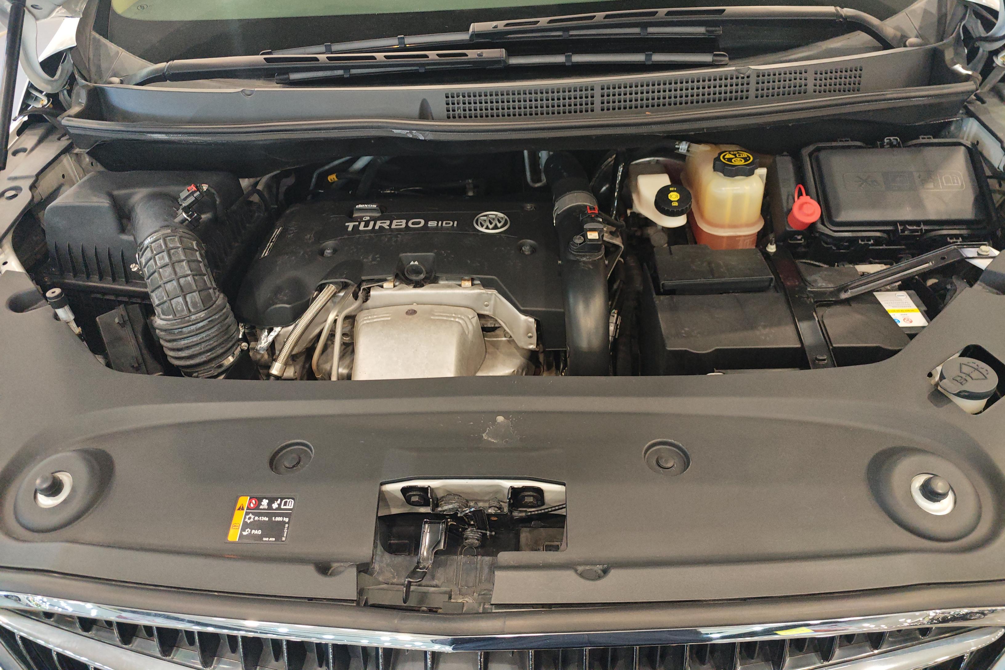 别克GL8 2017款 2.0T 自动 7座 28T豪华型ES (国Ⅴ) 