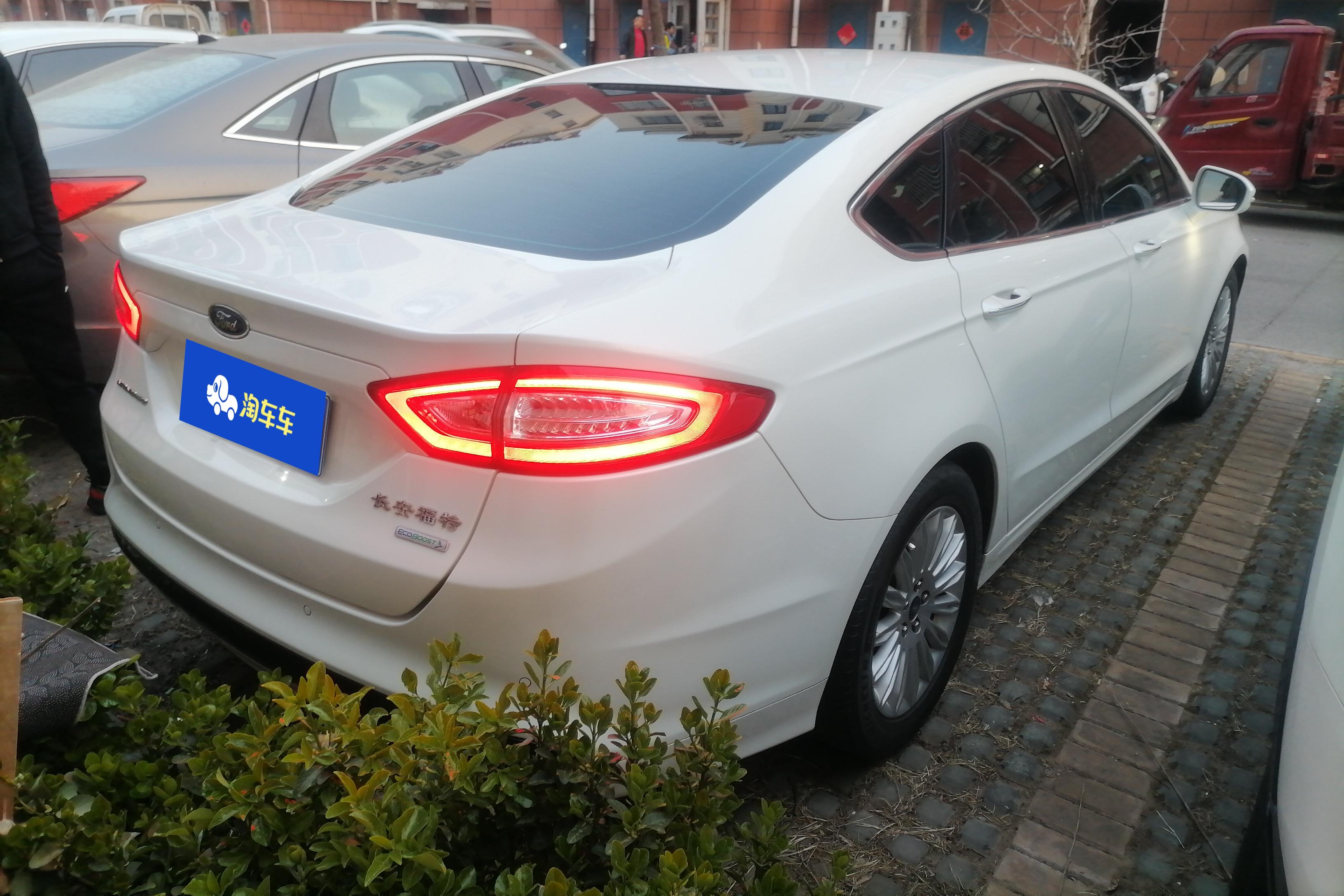 福特蒙迪欧 2013款 2.0T 自动 GTDi200豪华型 (国Ⅳ) 