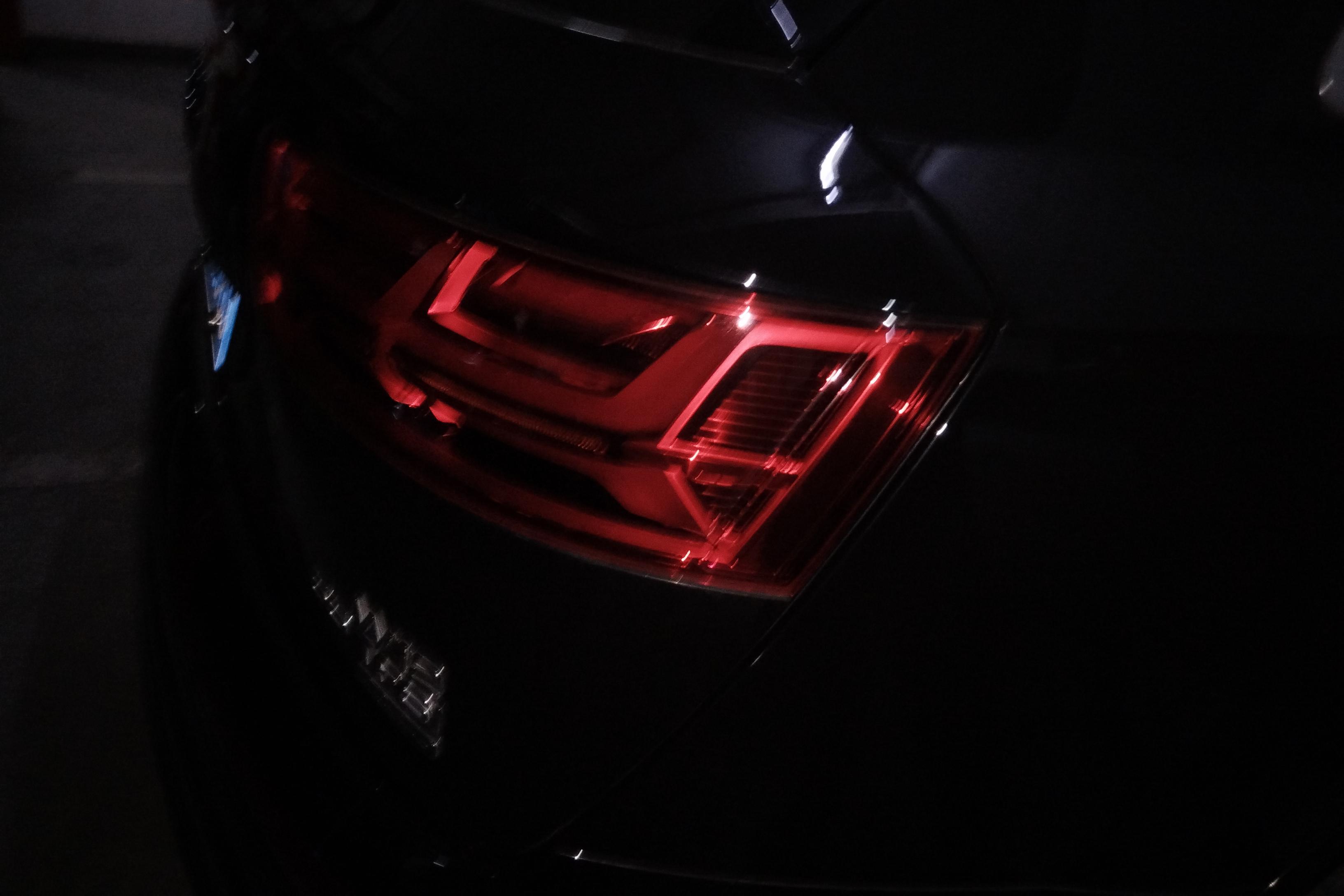 奥迪Q7 55 [进口] 2019款 3.0T 自动 S-Line运动型 