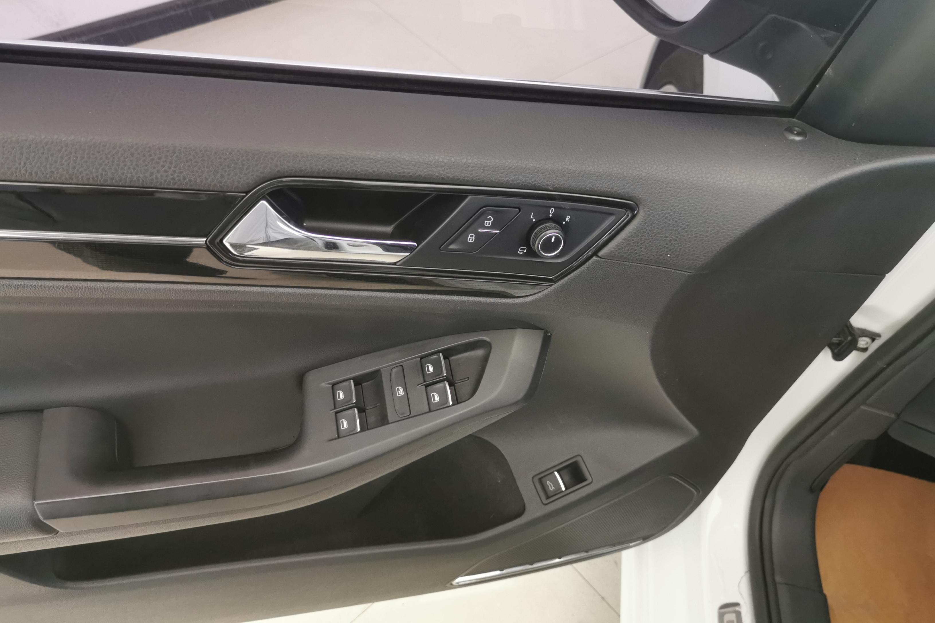 大众速腾 2018款 1.4T 自动 280TSI豪华型 (国Ⅴ) 