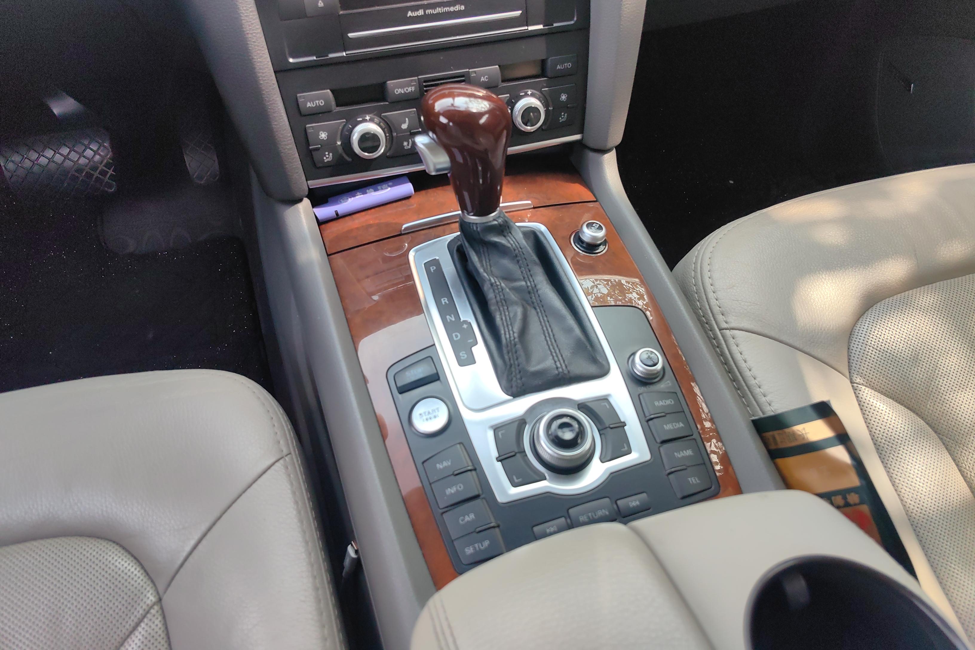 奥迪Q7 [进口] 2011款 3.0T 自动 技术型 